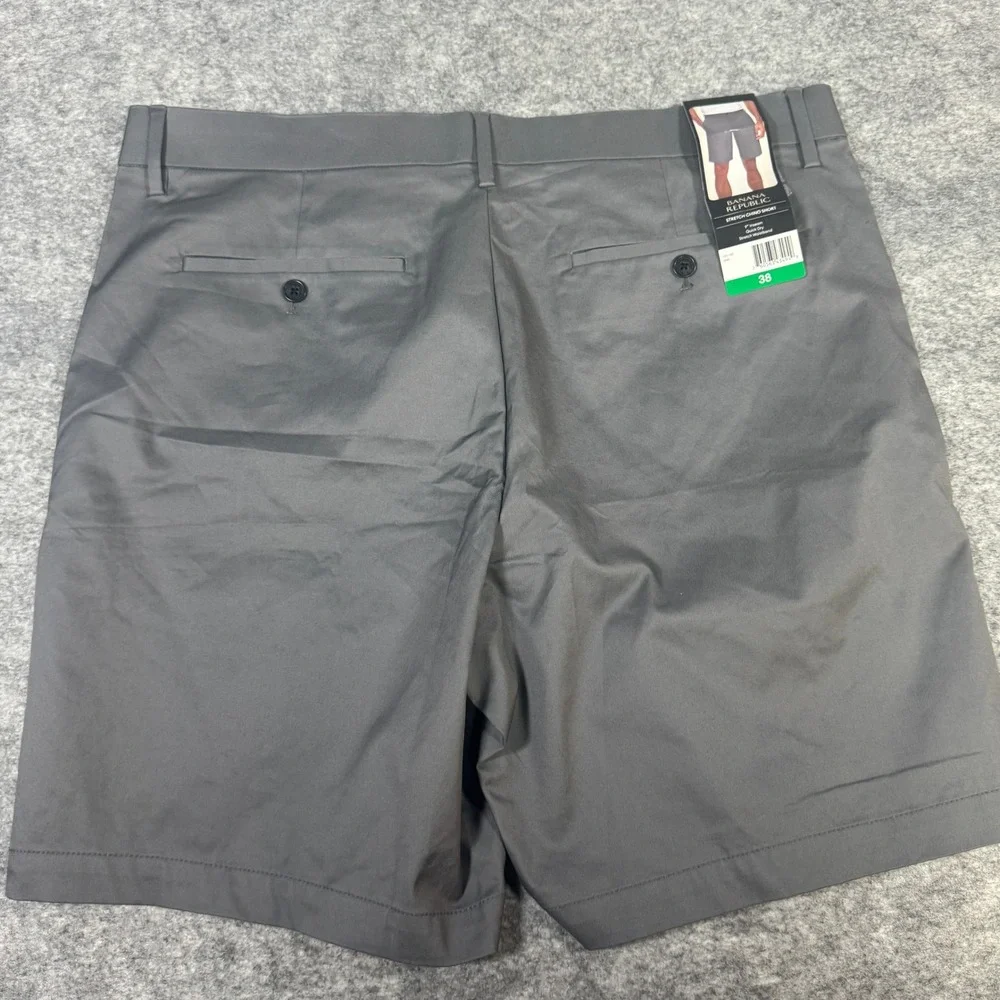 Banana Republic Mens Grey Stretch Chino Shorts Size 38 Quick Dry 9 Inch Inseam